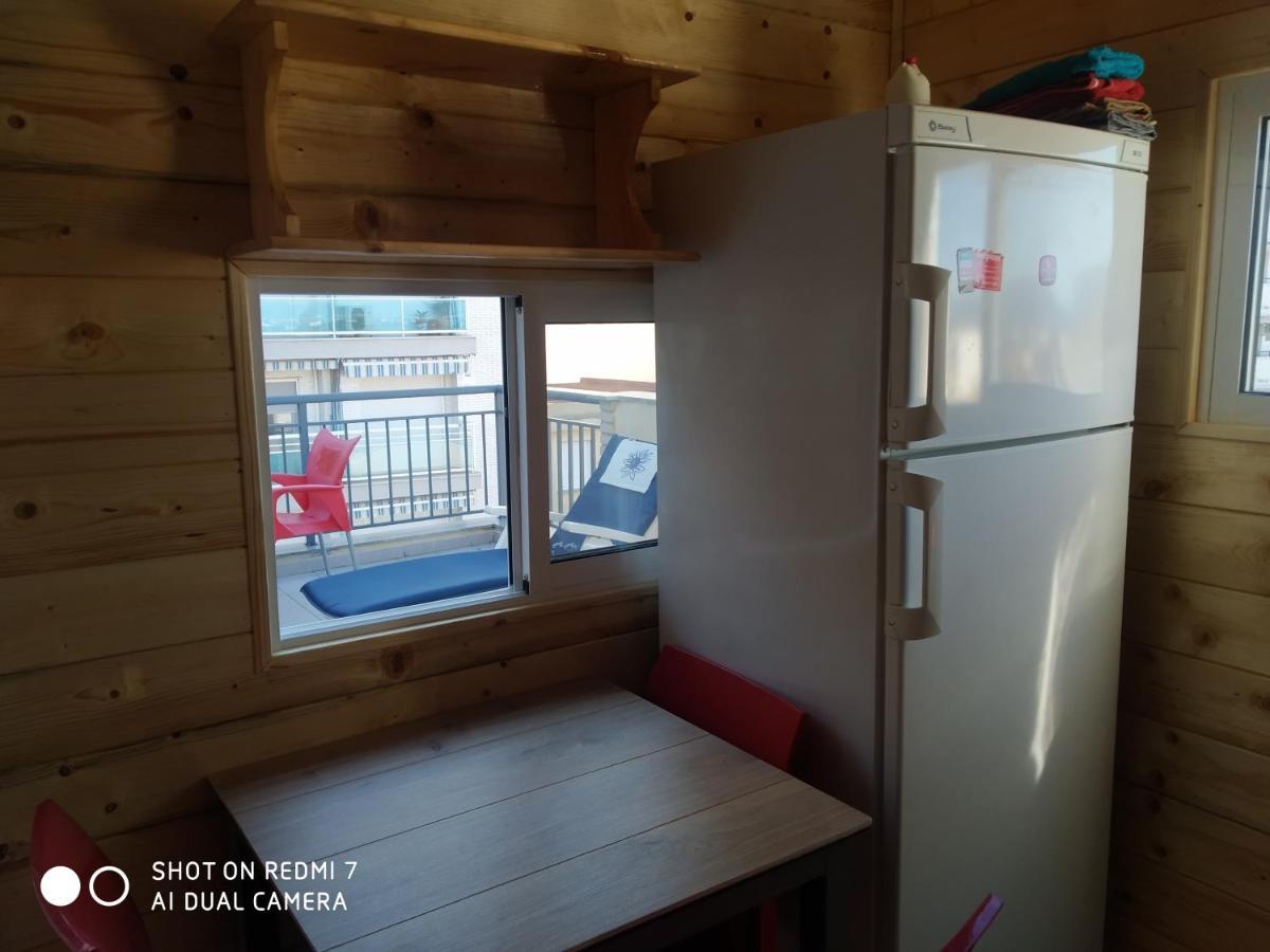 Habitación en un Ático con gran terraza al aire libre una noche 75 mas noches a 65e Burriana Esterno foto