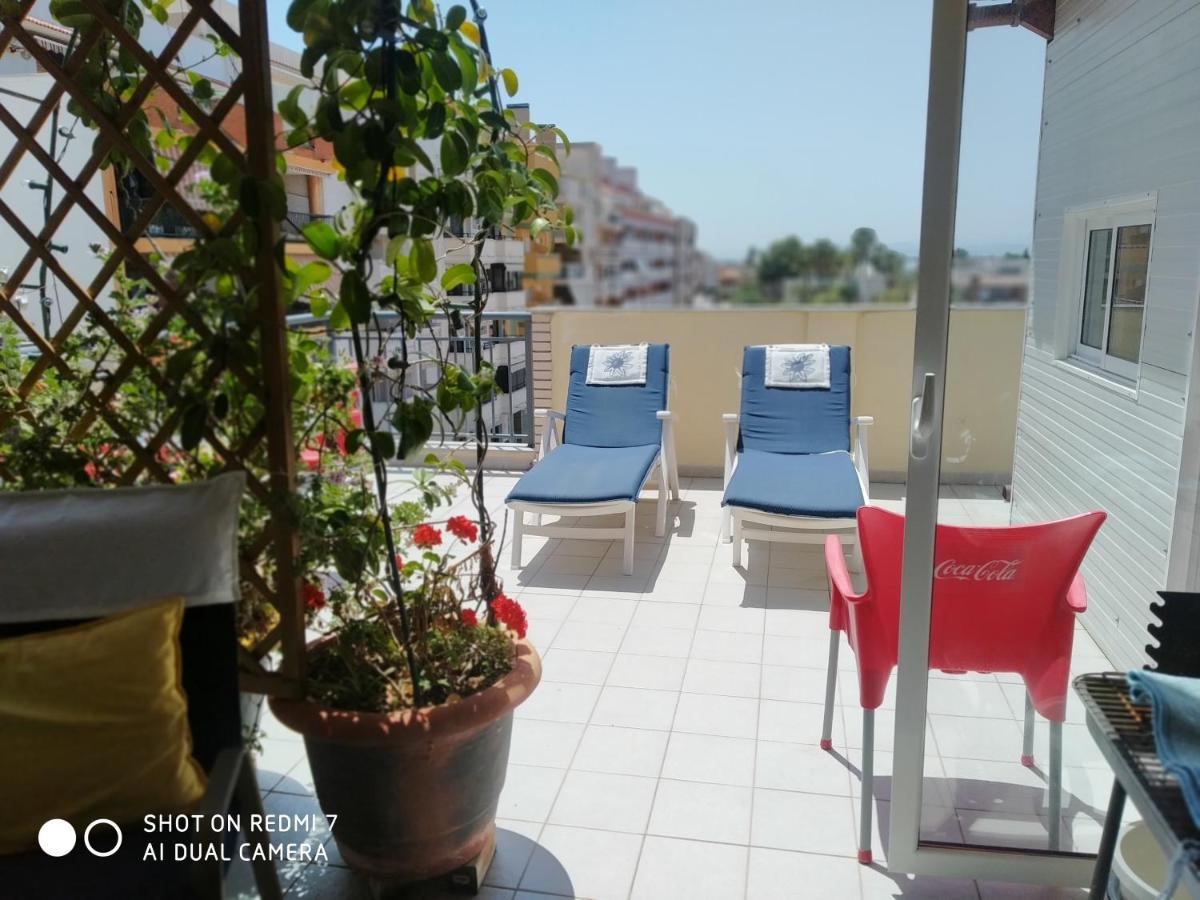 Habitación en un Ático con gran terraza al aire libre una noche 75 mas noches a 65e Burriana Esterno foto