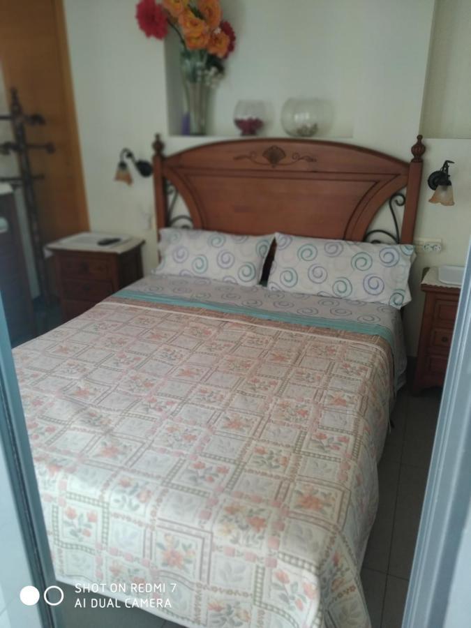 Habitación en un Ático con gran terraza al aire libre una noche 75 mas noches a 65e Burriana Esterno foto