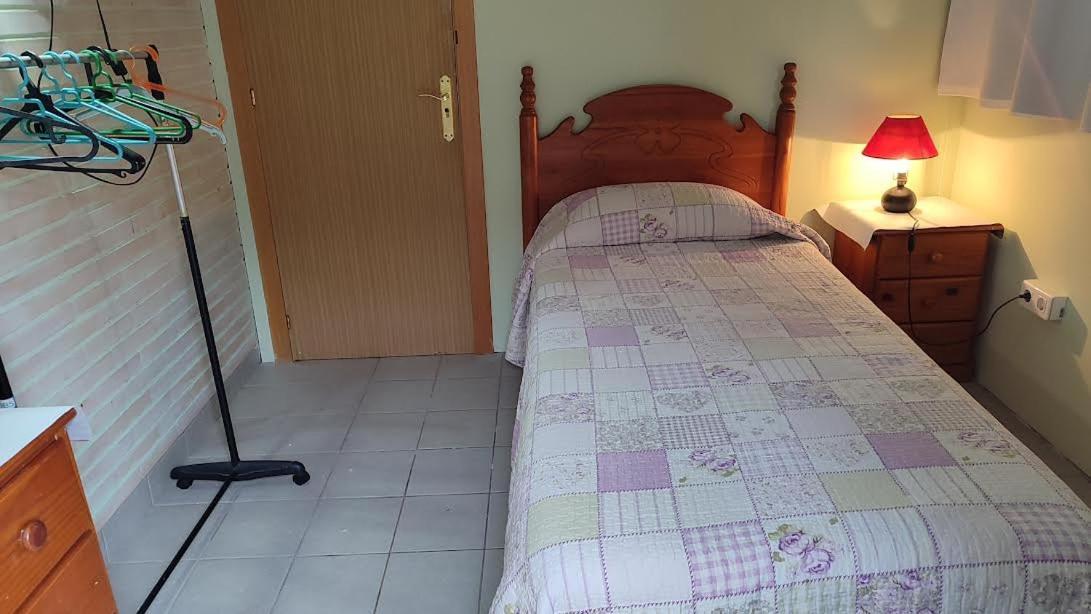 Habitación en un Ático con gran terraza al aire libre una noche 75 mas noches a 65e Burriana Esterno foto