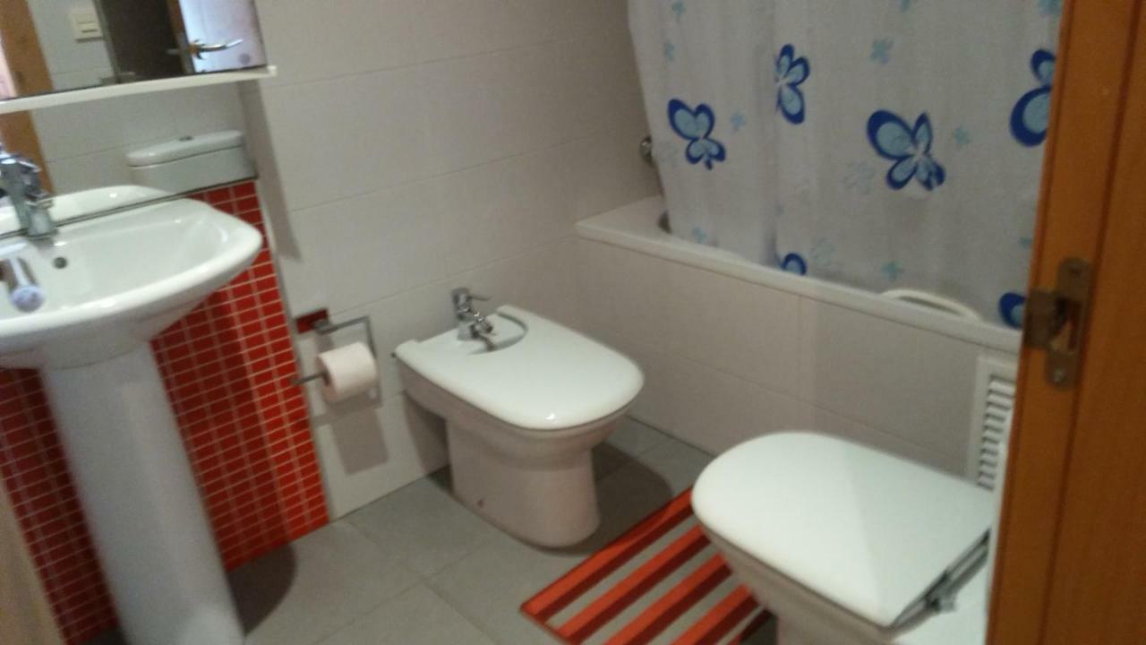 Habitación en un Ático con gran terraza al aire libre una noche 75 mas noches a 65e Burriana Esterno foto